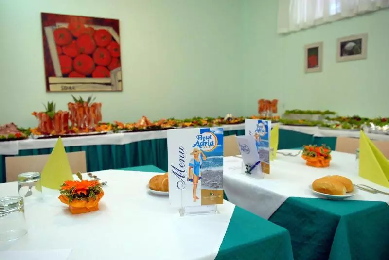 هتل Adria