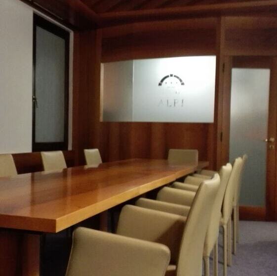 هتل Albergo Delle Alpi