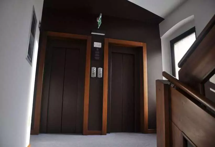 هتل Albergo Delle Alpi