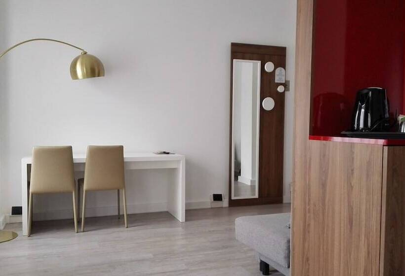 هتل Albergo Delle Alpi