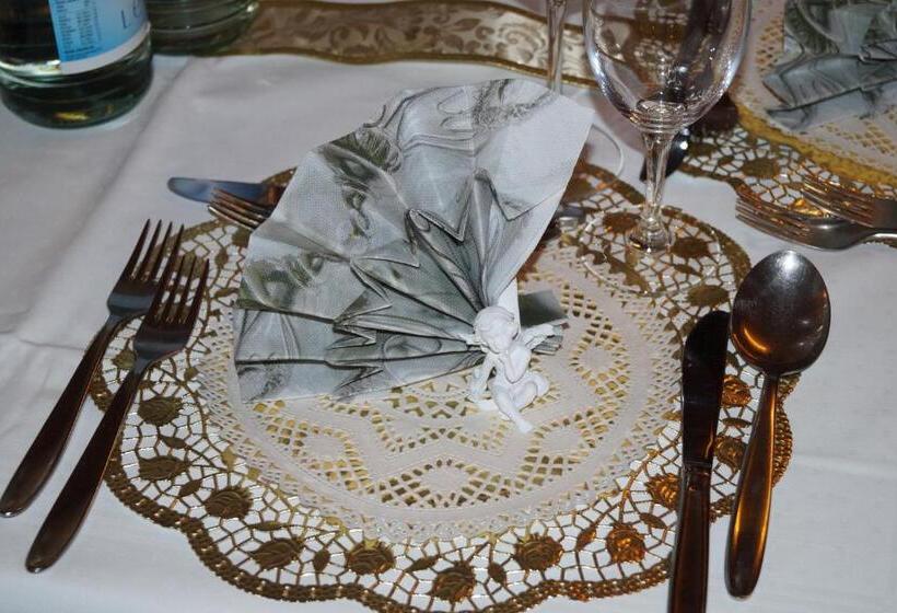 Отель Alpenrose