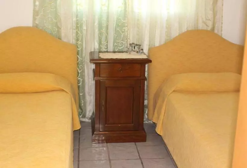 Отель Cuore Di Palme