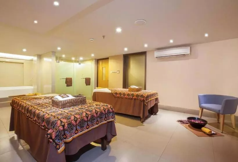 De Vins Sky Hotel Seminyak