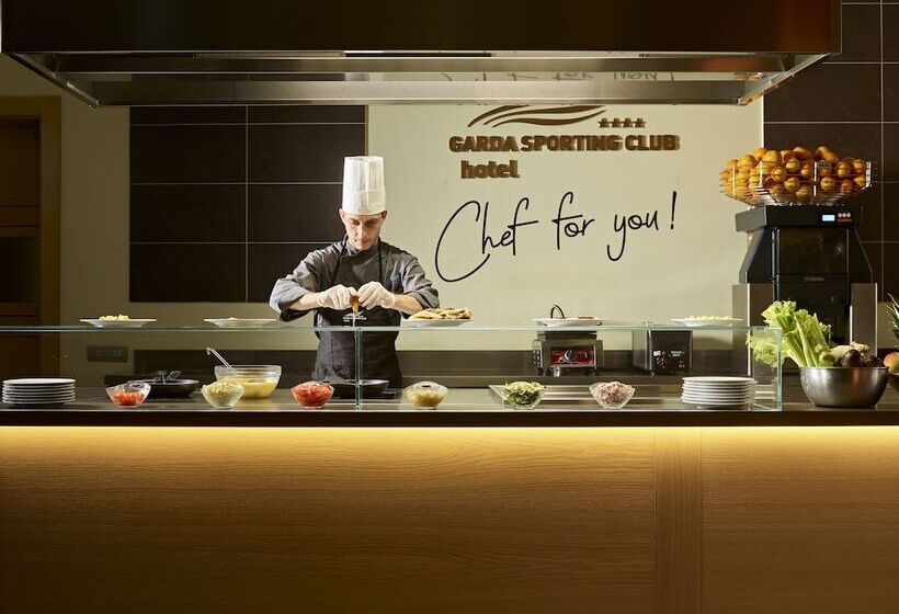 فندق Garda Sporting Club