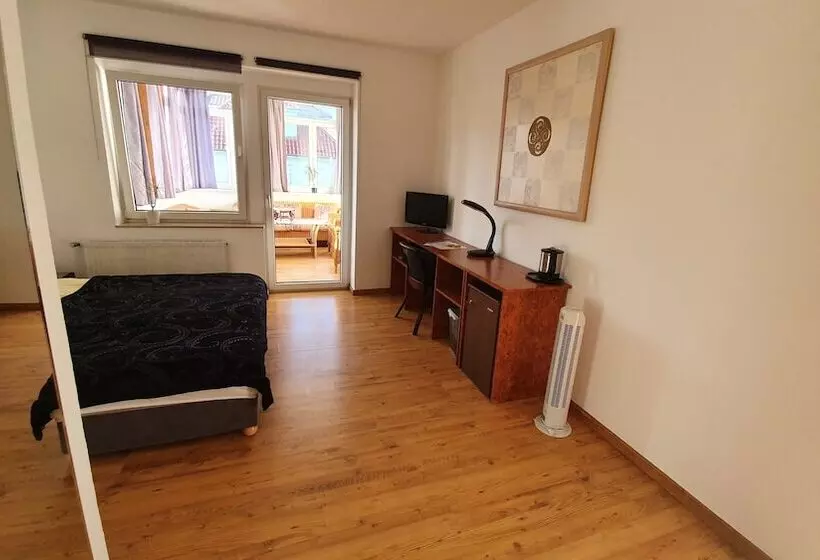 ホテル Gartenstadt