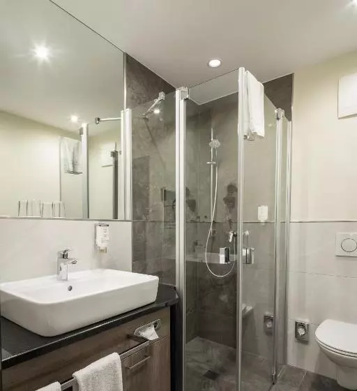 Отель Gasthof Höttl