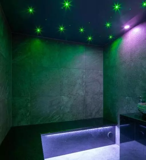 Отель Gasthof Höttl