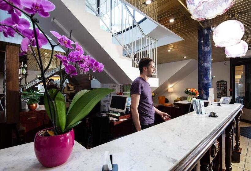 בית מלון כפרי Hôtel Hélianthe