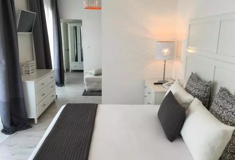 בית מלון כפרי La Perla