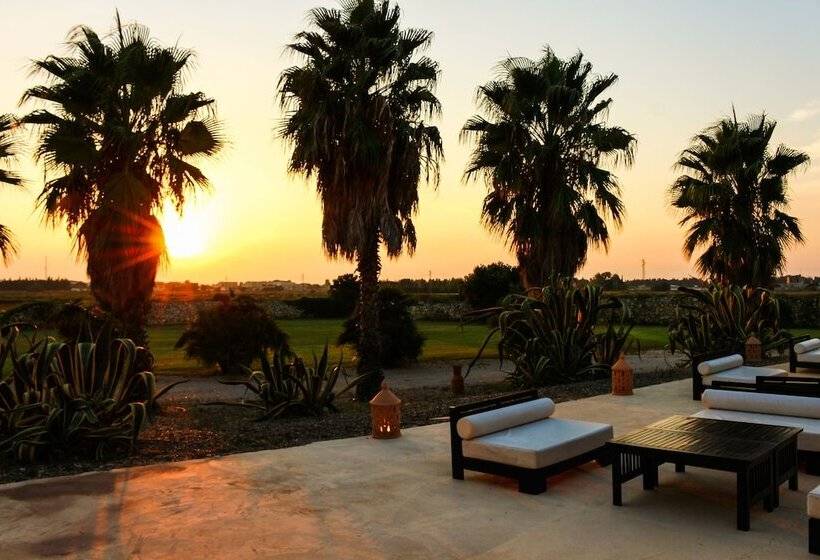 فندق Masseria & Spa Luciagiovanni