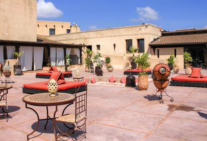 فندق Masseria & Spa Luciagiovanni