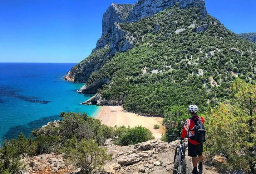 ホテル Mediterraneo