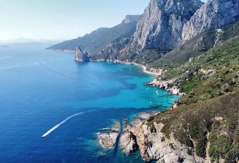 ホテル Mediterraneo