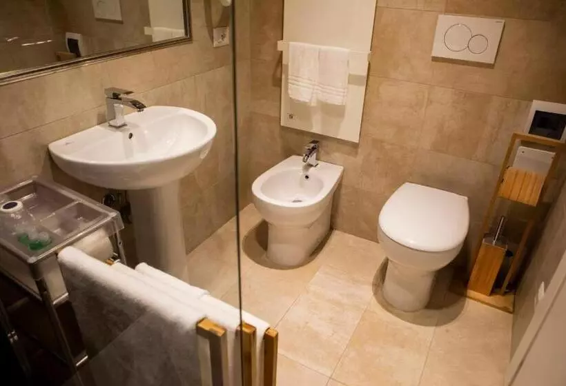 Hotel Milano Pool & Garden