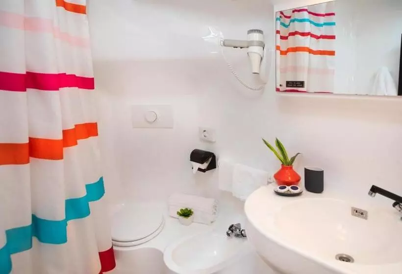 Hotel Milano Pool & Garden