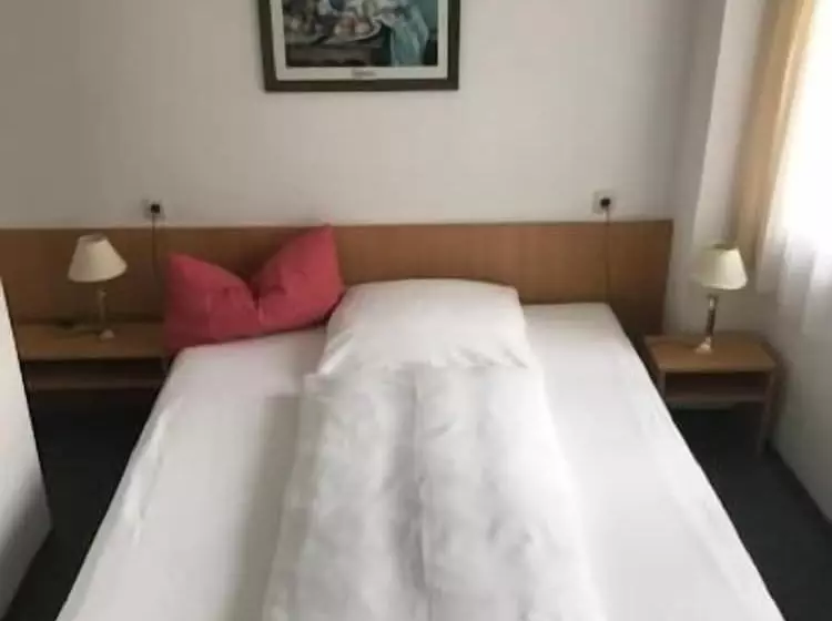 בית מלון כפרי Occam