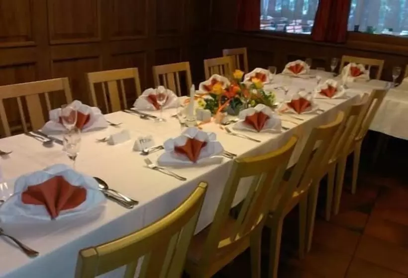 ホテル Petzengarten