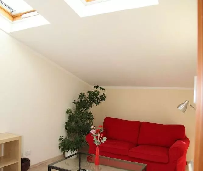 هتل Poggio Bertino