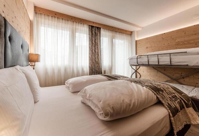 فندق Ravelli Sporting