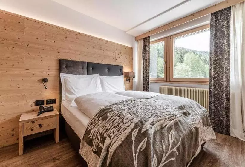 فندق Ravelli Sporting