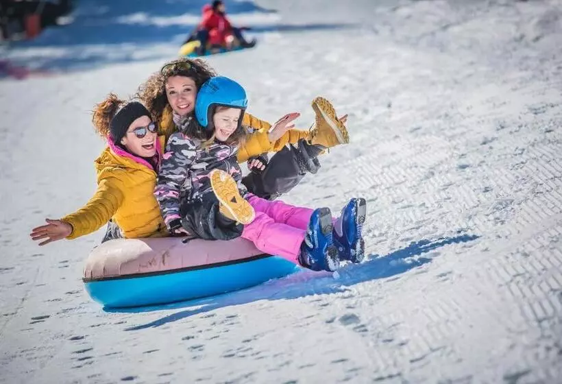 فندق Ravelli Sporting