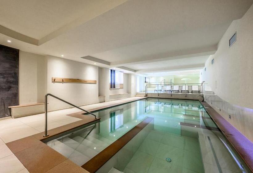 فندق Ravelli Sporting