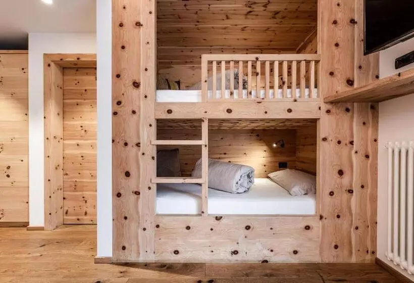 فندق Ravelli Sporting