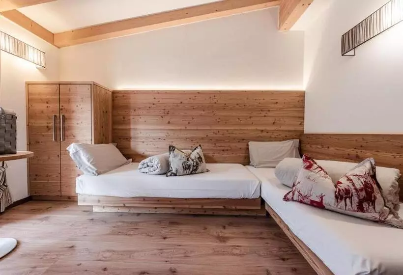 فندق Ravelli Sporting