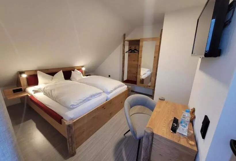 ホテル Regenbogenhof Rudelswalde