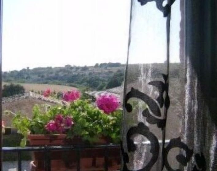 בית מלון כפרי Torre Dantona