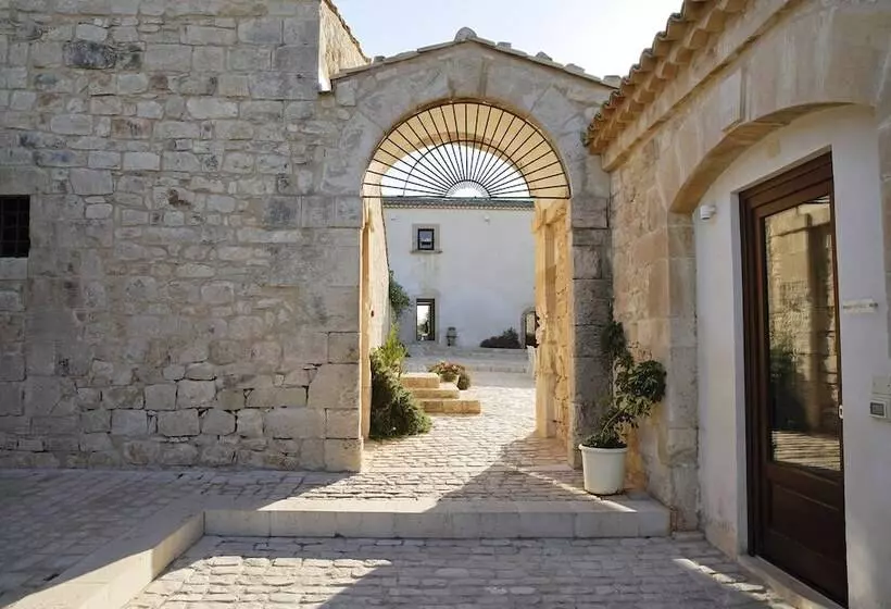 هتل Torre Dantona