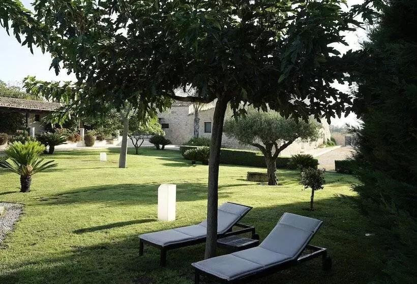 هتل Torre Dantona