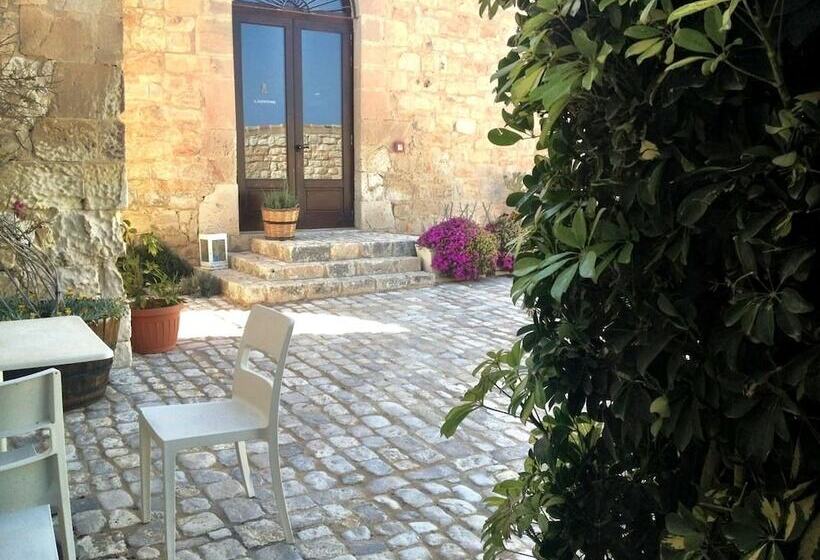 בית מלון כפרי Torre Dantona