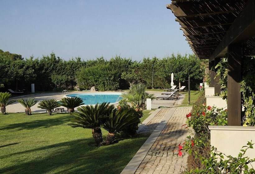 בית מלון כפרי Torre Dantona