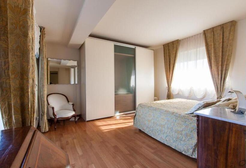 호텔 Verdeluna Apart