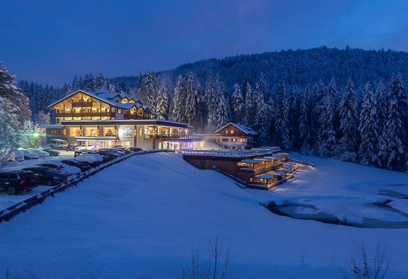 Отель Weiher Green Lake