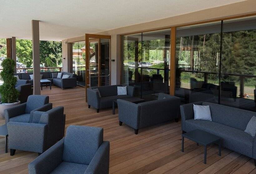 Отель Weiher Green Lake