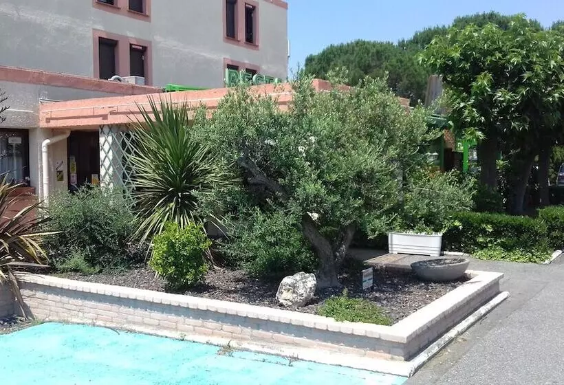 Metrhotel Basso Cambo