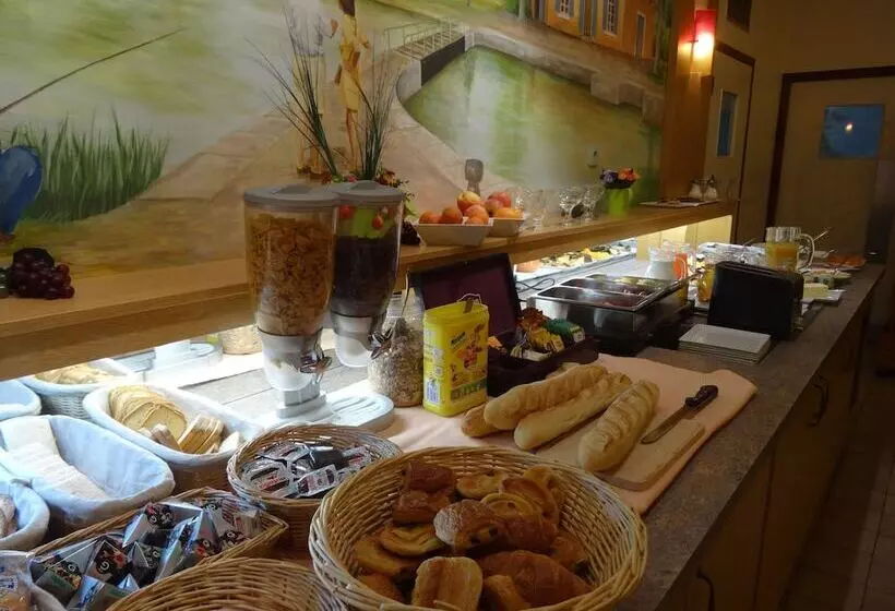 Metrhotel Basso Cambo