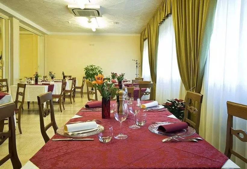 Villa Hotel Del Sole