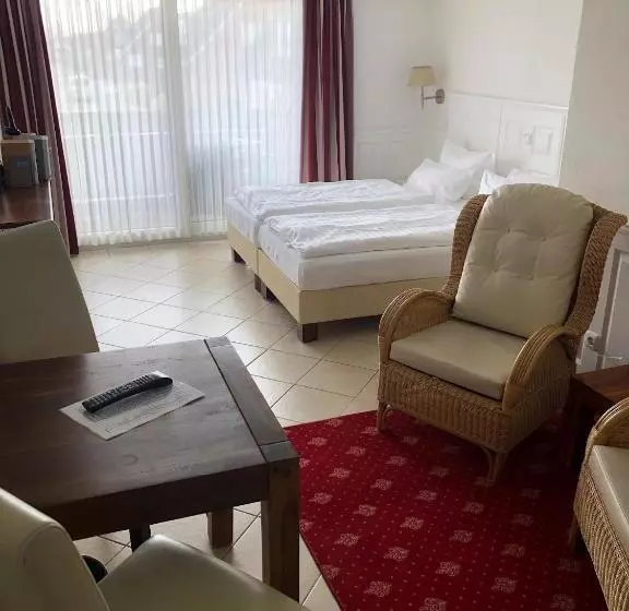 Wohlfühlhotel Hörn Van Diek Garni Mit Schwimmbad