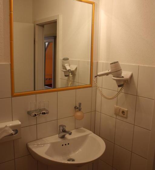 Cross Country Hotel Hirsch