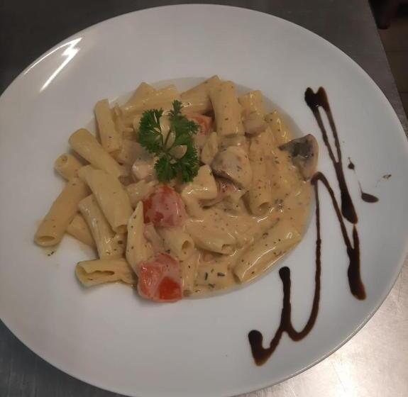 Cross Country Hotel Hirsch