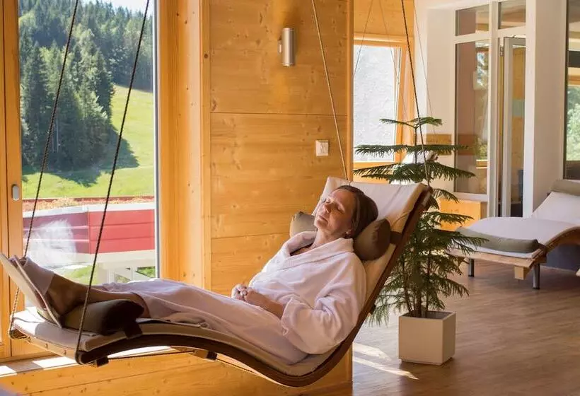 Das Waldhotel Genuss & Wellness Am Notschreipass