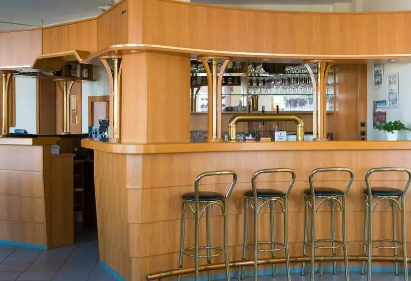 Отель Ahornberg