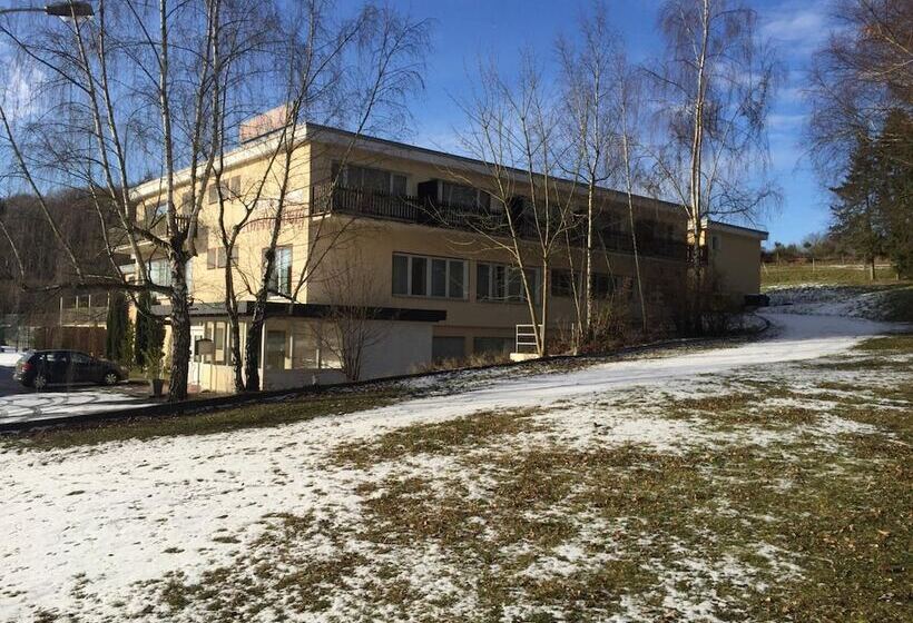 فندق Am Rossberg