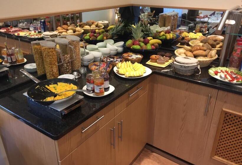 فندق Am Rossberg