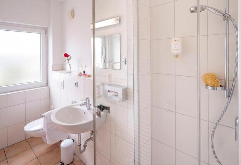 Отель Berkheimer Hof