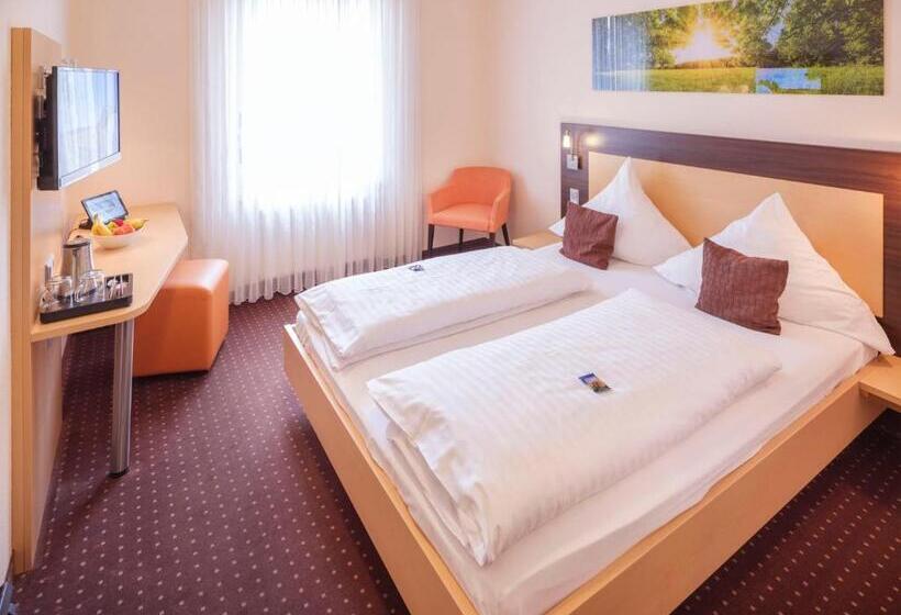 Отель Berkheimer Hof