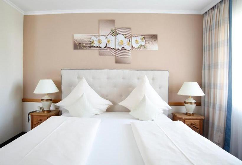 ホテル Garni Zum Gockl